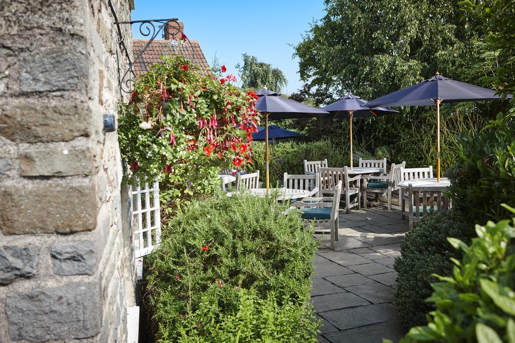 The Carpenters Arms Hotel Pensford Exterior foto