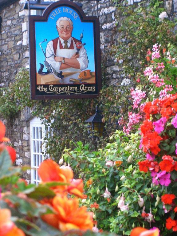 The Carpenters Arms Hotel Pensford Exterior foto